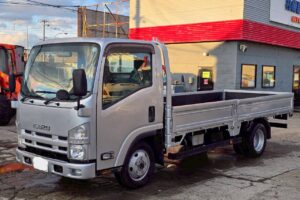 平成24年　いすゞ　エルフ　２トン平ロング　４WD・５方開き（車検令和８年４月）