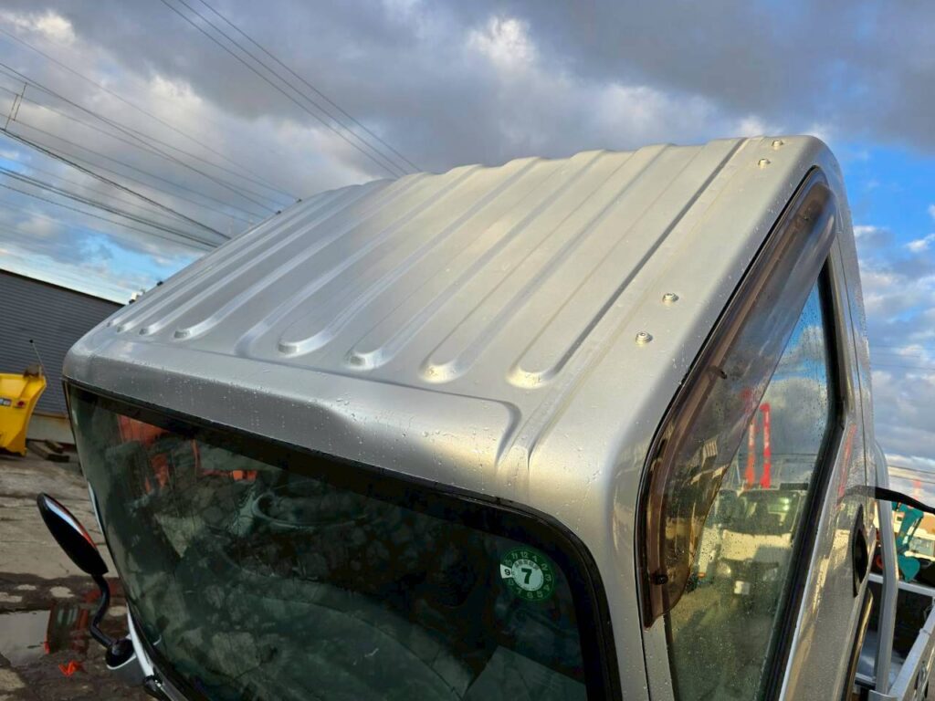 平成24年　いすゞ　エルフ　２トン平ロング　４WD・５方開き（車検令和８年４月）