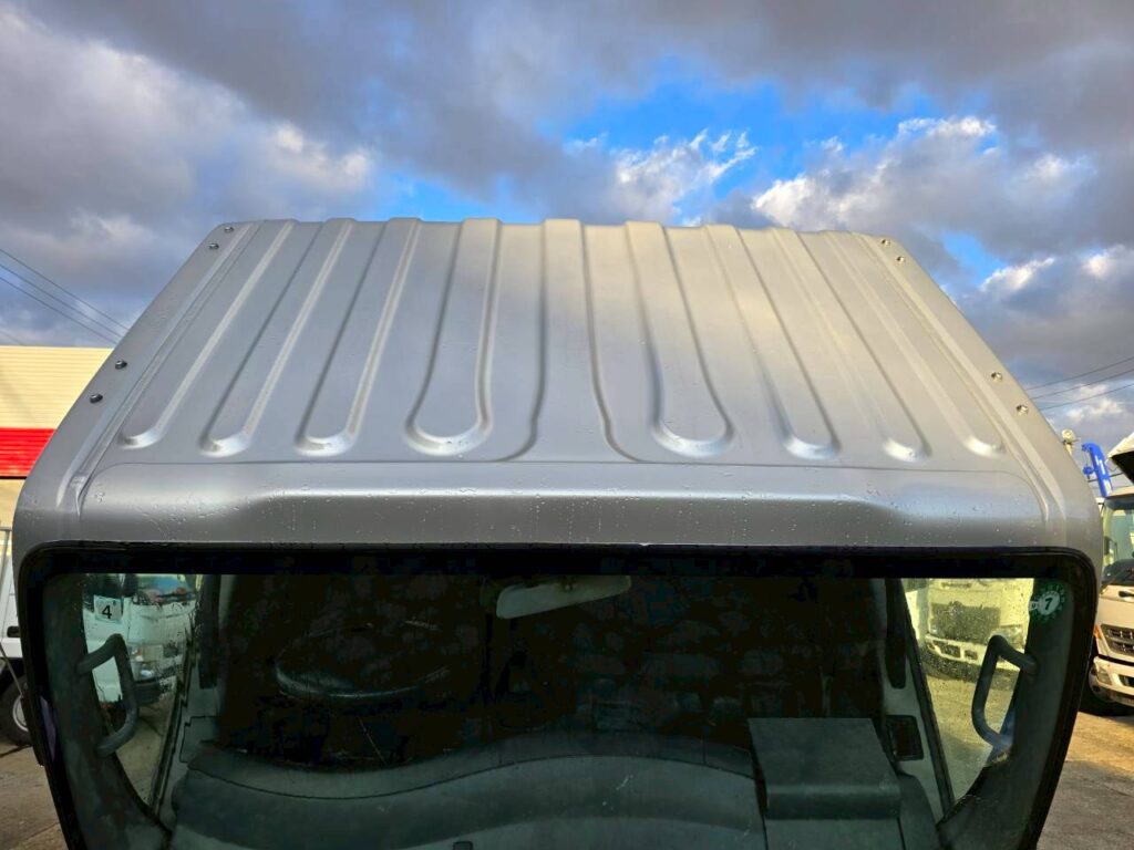 平成24年　いすゞ　エルフ　２トン平ロング　４WD・５方開き（車検令和８年４月）