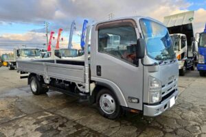 サムネイル: 平成24年　いすゞ　エルフ　２トン平ロング　４WD・５方開き（車検令和８年４月）