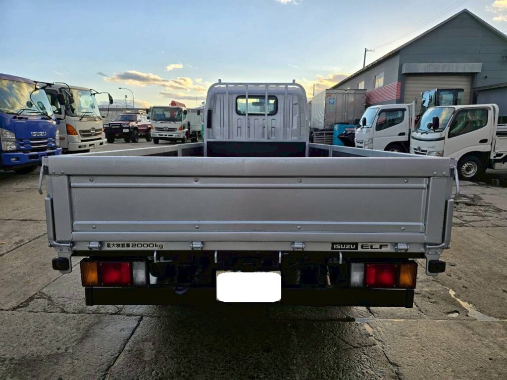 平成24年　いすゞ　エルフ　２トン平ロング　４WD・５方開き（車検令和８年４月）