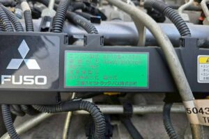 サムネイル: 平成28年　三菱　キャンター　２トン平ロング　全低床・軽々ゲート付（車検令和8年6月）