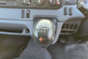 サムネイル: 平成28年　三菱　キャンター　２トン平ロング　全低床・軽々ゲート付（車検令和8年6月）