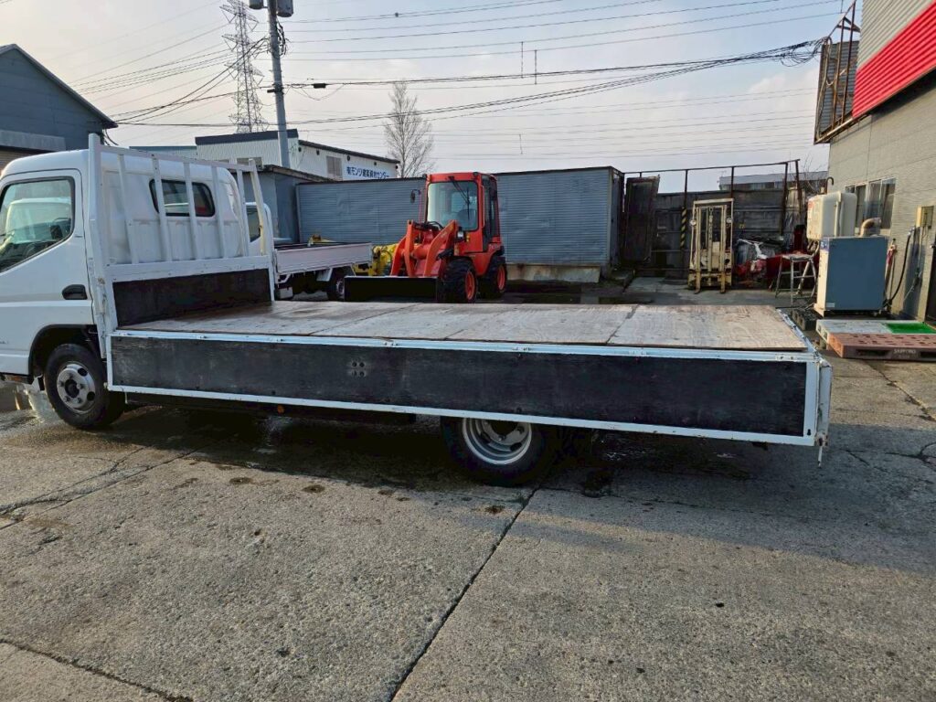 平成28年　三菱　キャンター　２トン平ロング　全低床・軽々ゲート付（車検令和8年6月）