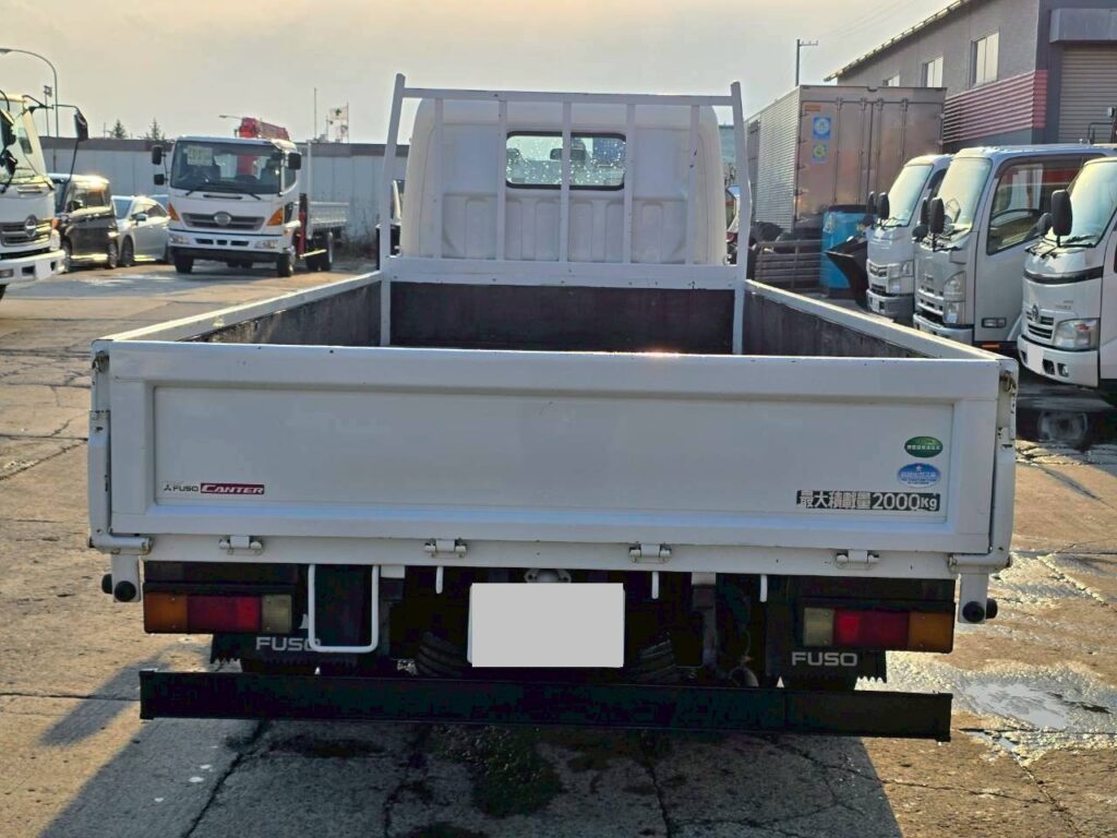 平成28年　三菱　キャンター　２トン平ロング　全低床・軽々ゲート付（車検令和8年6月）