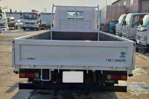 サムネイル: 平成28年　三菱　キャンター　２トン平ロング　全低床・軽々ゲート付（車検令和8年6月）