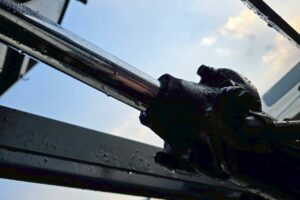 サムネイル: 平成30年　日野　レンジャー　４トンダンプ　コボレーン付・荷台塗装済！（車検1年付）