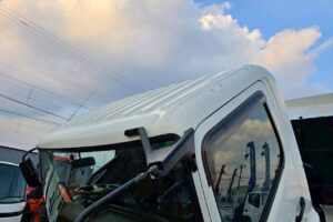 サムネイル: 平成30年　日野　レンジャー　４トンダンプ　コボレーン付・荷台塗装済！（車検1年付）