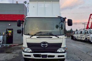 サムネイル: 平成30年　日野　レンジャー　４トンダンプ　コボレーン付・荷台塗装済！（車検1年付）