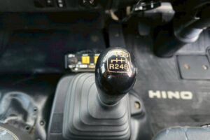 サムネイル: 平成29年　日野　レンジャー　４トンダンプ　Ｌゲート・電動コボレーン付（車検令和８年２月）