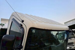 サムネイル: 平成29年　日野　レンジャー　４トンダンプ　Ｌゲート・電動コボレーン付（車検令和８年２月）