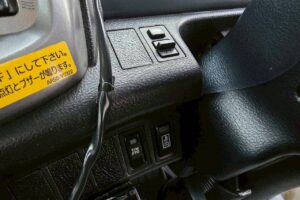 サムネイル: 平成29年　日野　レンジャー　４トンダンプ　Ｌゲート・電動コボレーン付（車検令和８年２月）