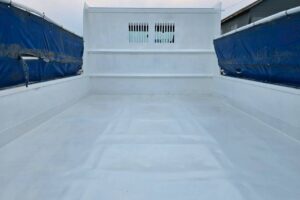 サムネイル: 平成29年　日野　レンジャー　４トンダンプ　Ｌゲート・電動コボレーン付（車検令和８年２月）