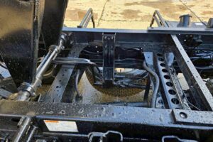 サムネイル: 令和１年　日野　レンジャー　４トンダンプ　コボレーン付・荷台塗装済！（車検1年付）