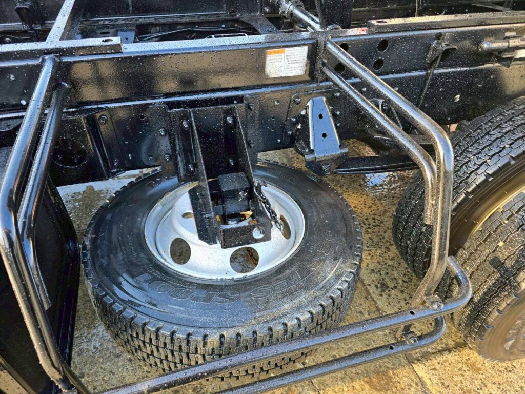 令和１年　日野　レンジャー　４トンダンプ　コボレーン付・荷台塗装済！（車検1年付）