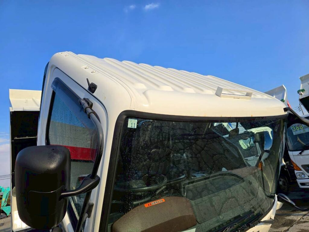 令和１年　日野　レンジャー　４トンダンプ　コボレーン付・荷台塗装済！（車検1年付）