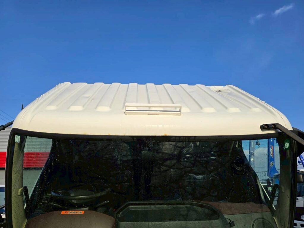 令和１年　日野　レンジャー　４トンダンプ　コボレーン付・荷台塗装済！（車検1年付）