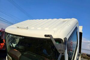 サムネイル: 令和１年　日野　レンジャー　４トンダンプ　コボレーン付・荷台塗装済！（車検1年付）