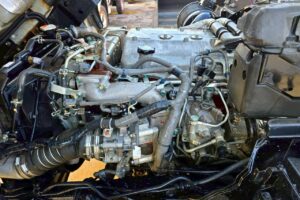 サムネイル: 令和１年　日野　レンジャー　４トンダンプ　コボレーン付・荷台塗装済！（車検1年付）