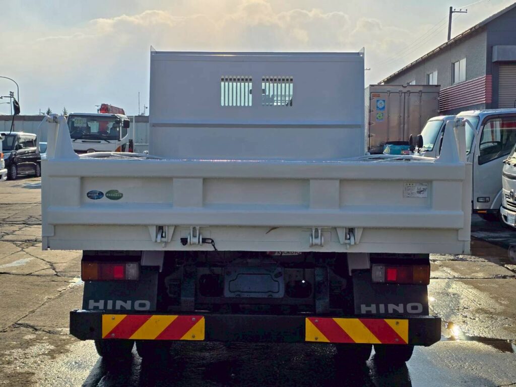 令和１年　日野　レンジャー　４トンダンプ　コボレーン付・荷台塗装済！（車検1年付）