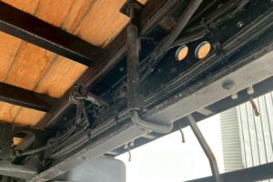 サムネイル: 平成21年　いすゞ　フォワード　４トン４段クレーン　ロングジャッキ・フックイン・ラジコン付