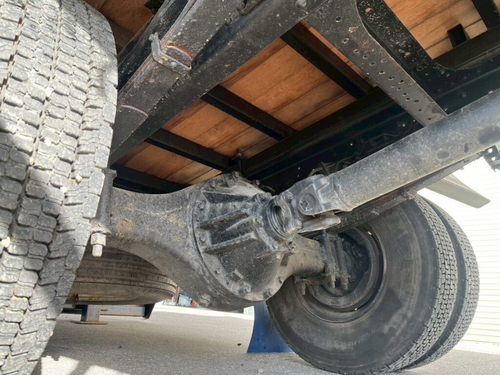 平成21年　いすゞ　フォワード　４トン４段クレーン　ロングジャッキ・フックイン・ラジコン付