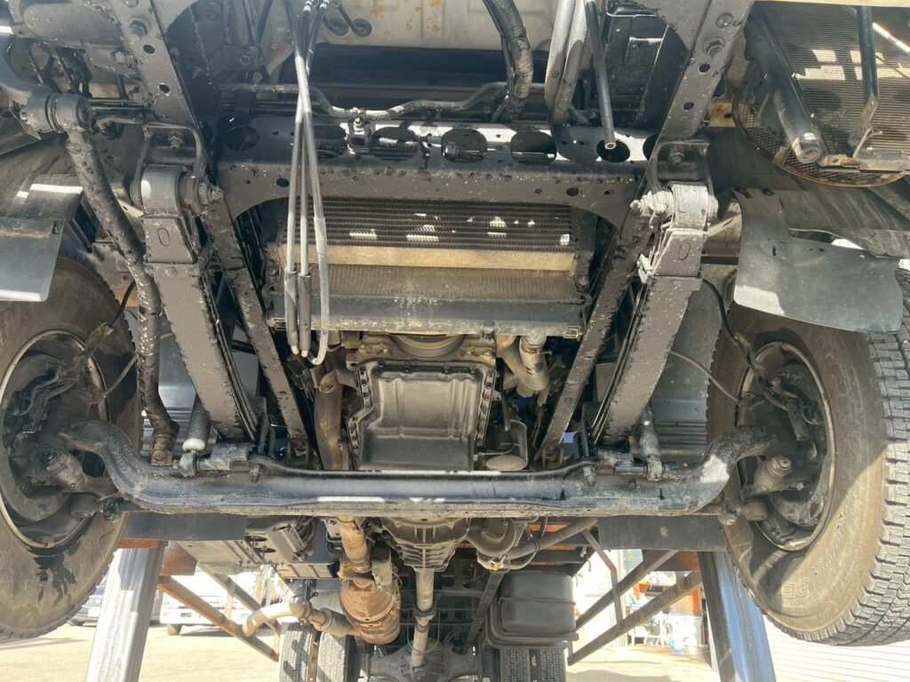 平成21年　いすゞ　フォワード　４トン４段クレーン　ロングジャッキ・フックイン・ラジコン付