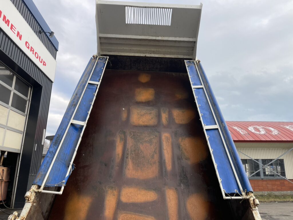 平成20年　デュトロ3トンダンプ　フル装備　5MT　車検1年付