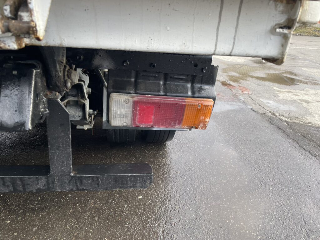 平成20年　デュトロ3トンダンプ　フル装備　5MT　車検1年付