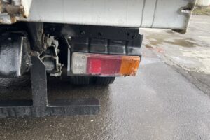 サムネイル: 平成20年　デュトロ3トンダンプ　フル装備　5MT　車検1年付