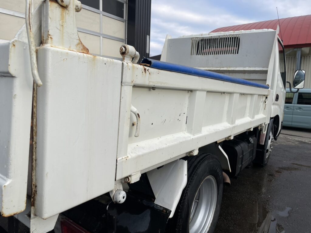 平成20年　デュトロ3トンダンプ　フル装備　5MT　車検1年付