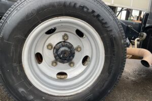 サムネイル: 平成20年　デュトロ3トンダンプ　フル装備　5MT　車検1年付