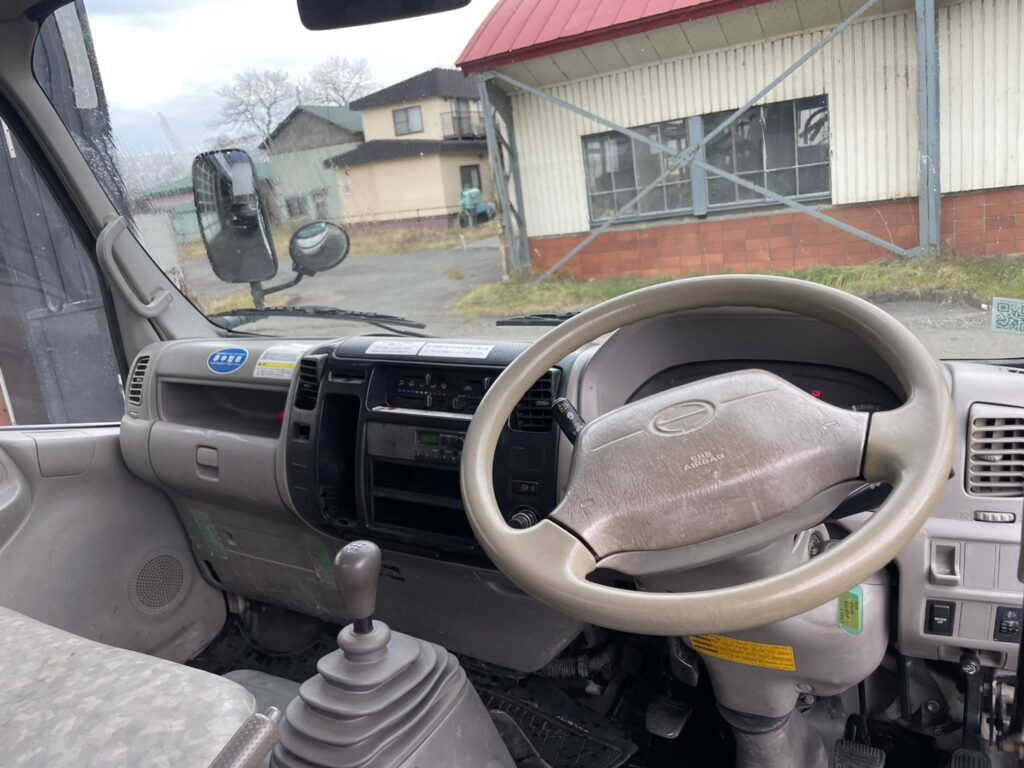 平成20年　デュトロ3トンダンプ　フル装備　5MT　車検1年付