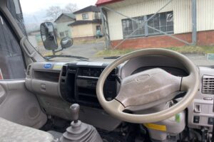 サムネイル: 平成20年　デュトロ3トンダンプ　フル装備　5MT　車検1年付