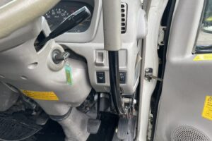 サムネイル: 平成20年　デュトロ3トンダンプ　フル装備　5MT　車検1年付