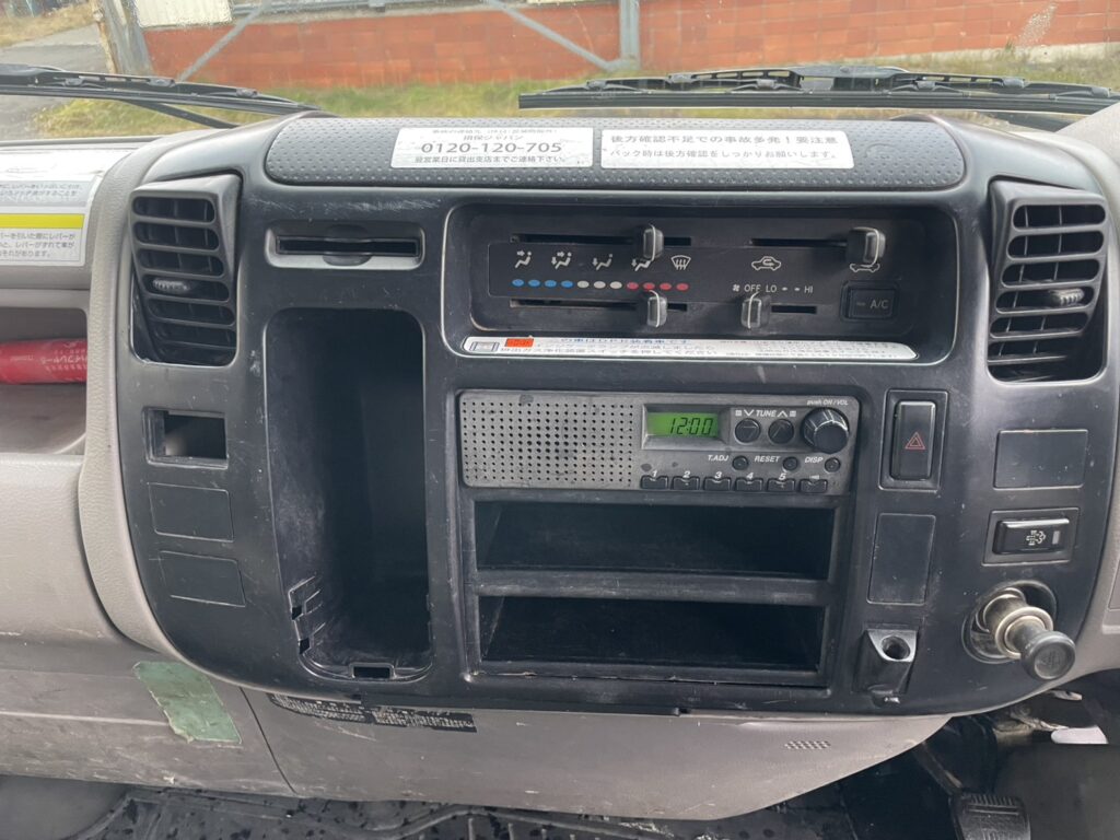 平成20年　デュトロ3トンダンプ　フル装備　5MT　車検1年付