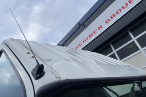 サムネイル: 平成20年　デュトロ3トンダンプ　フル装備　5MT　車検1年付