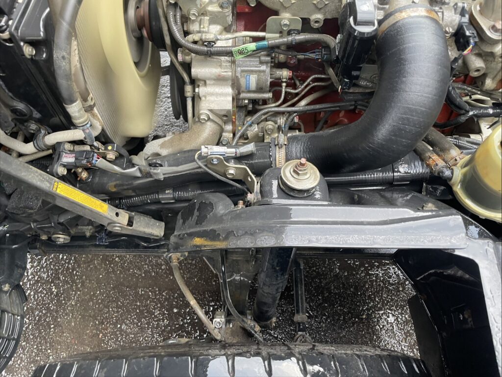 平成20年　デュトロ3トンダンプ　フル装備　5MT　車検1年付