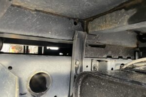 サムネイル: 平成20年　デュトロ3トンダンプ　フル装備　5MT　車検1年付