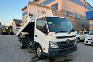 サムネイル: 平成26年式デュトロダンプ　最大積載4000㎏　電動コボレーン