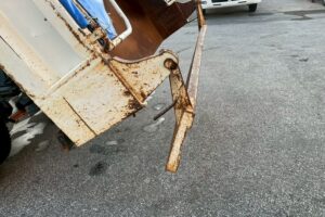 サムネイル: 平成26年式デュトロダンプ　最大積載4000㎏　電動コボレーン