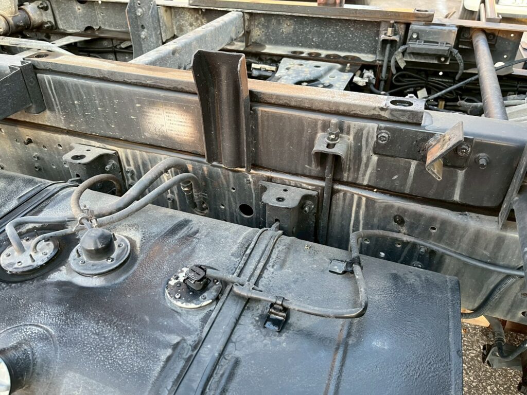 平成26年式デュトロダンプ　最大積載4000㎏　電動コボレーン