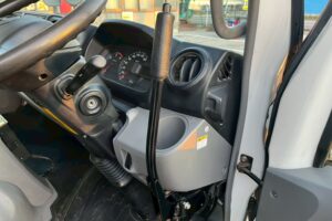 サムネイル: 平成26年式デュトロダンプ　最大積載4000㎏　電動コボレーン