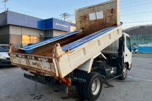 サムネイル: 平成26年式デュトロダンプ　最大積載4000㎏　電動コボレーン