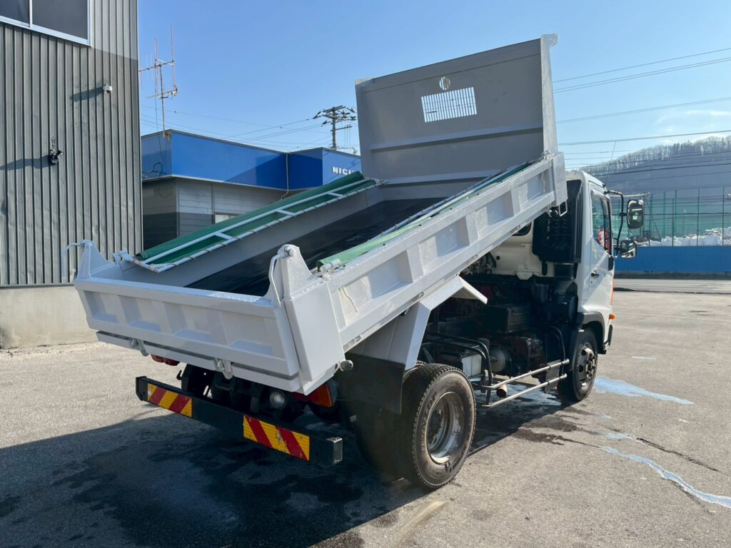 平成27年式レンジャーダンプ　コボレーン　三方開き