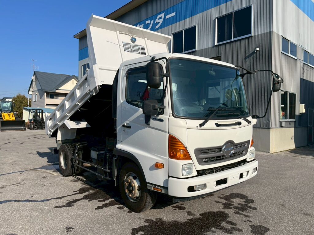 平成27年式レンジャーダンプ　コボレーン　三方開き