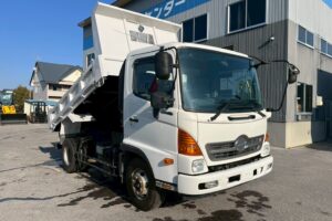 サムネイル: 平成27年式レンジャーダンプ　コボレーン　三方開き