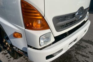 サムネイル: 平成27年式レンジャーダンプ　コボレーン　三方開き