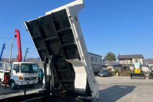 サムネイル: 平成27年式レンジャーダンプ　コボレーン　三方開き