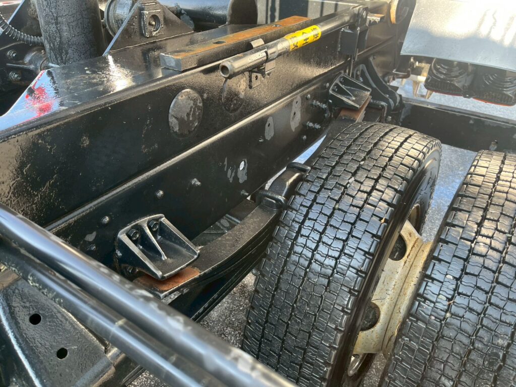 平成27年式レンジャーダンプ　コボレーン　三方開き